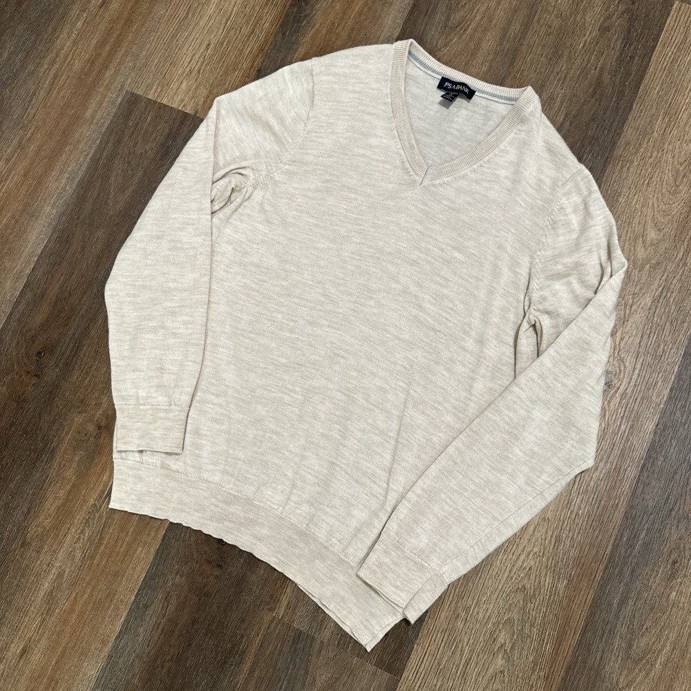 Jos A Bank 100% Merino Wool Cream‎ V Neck Sweater Sz XL Tailored Fit Classy